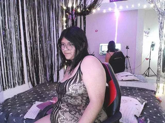 1sarah on BongaCams 