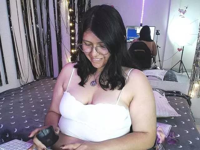 1sarah on BongaCams 