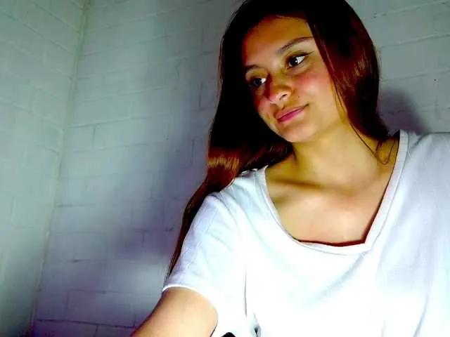 Ambarsweetie on BongaCams 