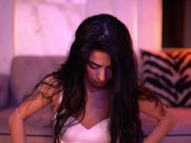 Freechat ArinaRhodes on BongaCams