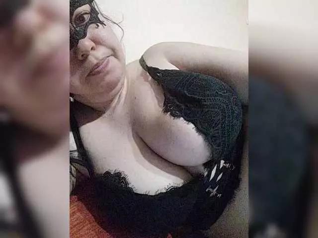AsyaCam on BongaCams 