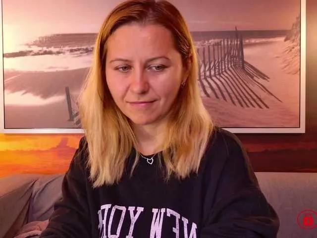 BigBoobsARRI on BongaCams 