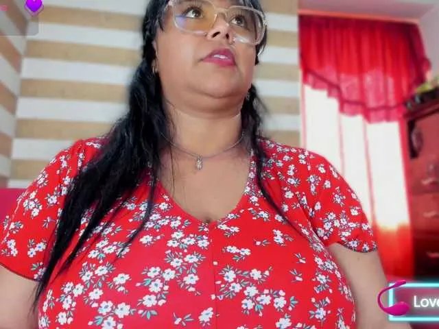 Freechat CandyBrowm on BongaCams