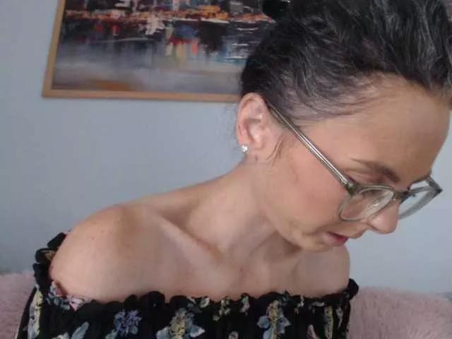cleophee on BongaCams 