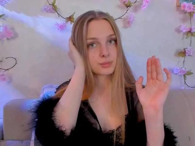 Checkout 19 years old CrimsonAura from BongaCams CrimsonAura from BongaCams