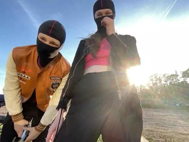 DvaBomja on BongaCams 