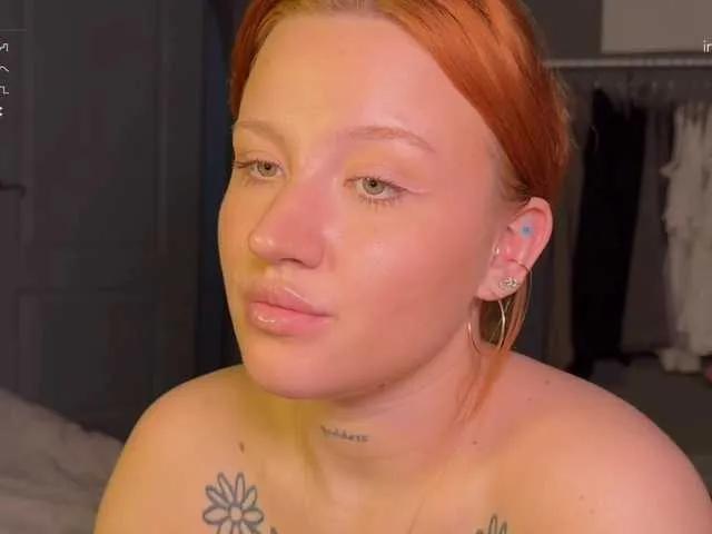 Eva-Kisa from BongaCams