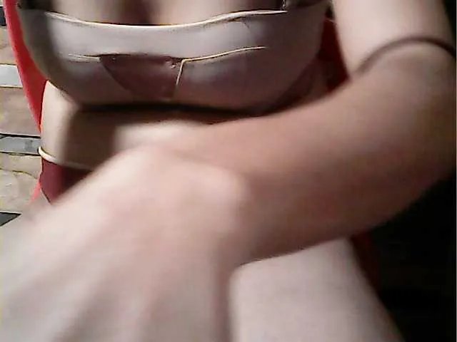 Model Flowerhairypinay