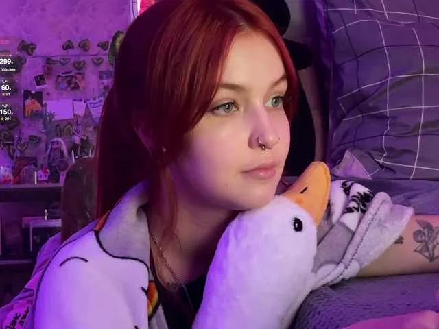 GoodyGirl from BongaCams