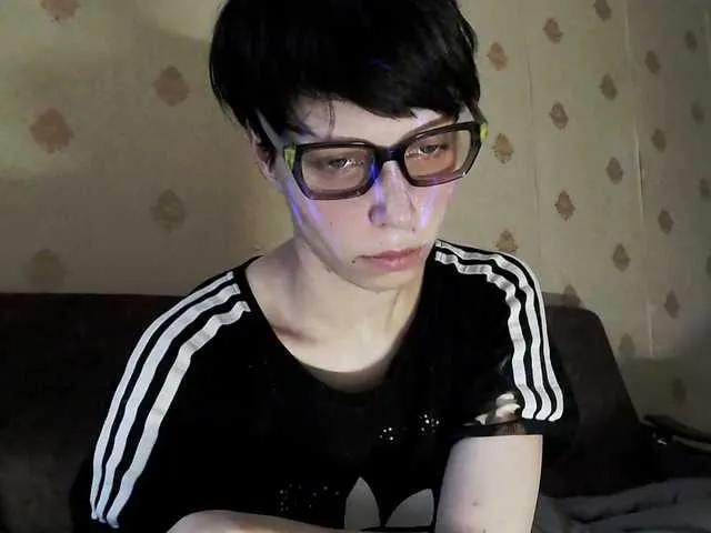 Hot HazeRaziel wants you to fuck her body now HazeRaziel from BongaCams