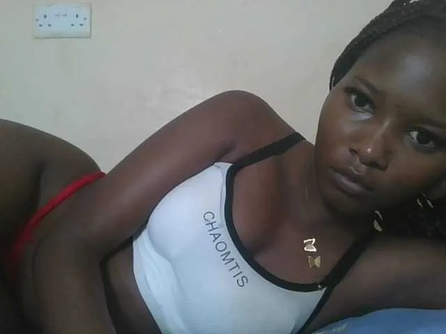 Freechat Hornyqueen4 on BongaCams