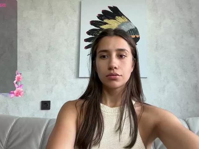 hot-ass-18 on BongaCams 