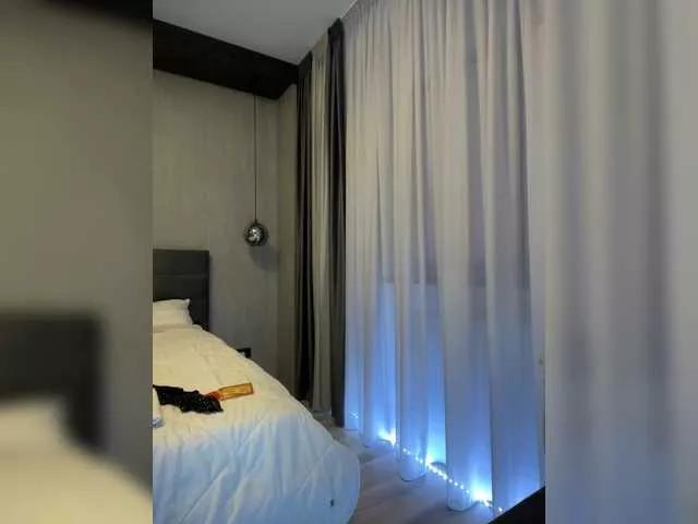 Freechat Hot-Voyage on BongaCams