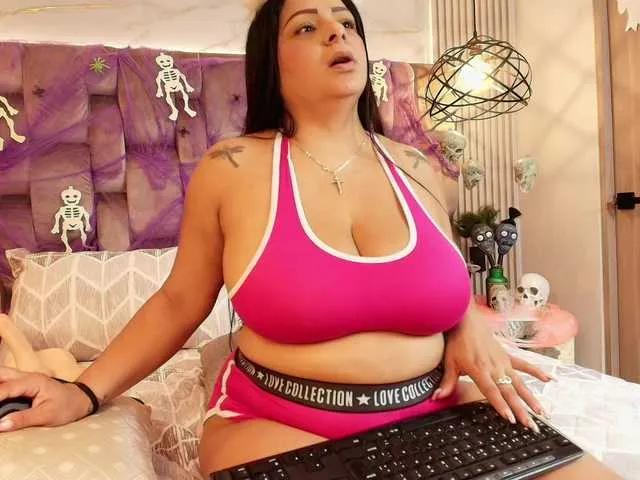 Freechat JeenSexy on BongaCams