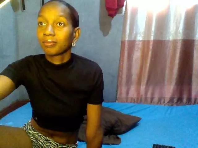 Kaishaa on BongaCams 
