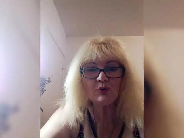 Masturbate to KASANDRABOLOSHKA, she wants to masturbate for you KASANDRABOLOSHKA from BongaCams