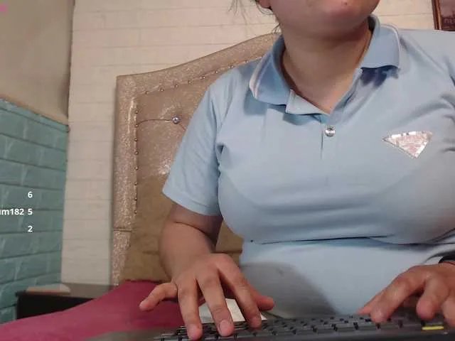 Freechat KataleyaStiward on BongaCams