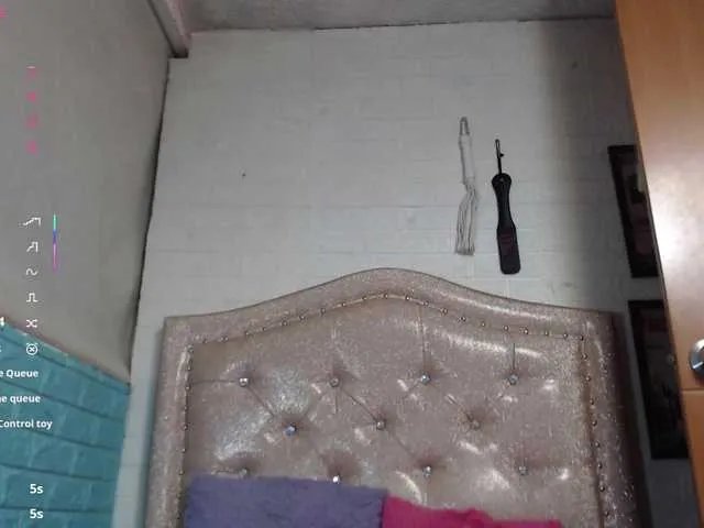 Freechat KataleyaStiward on BongaCams