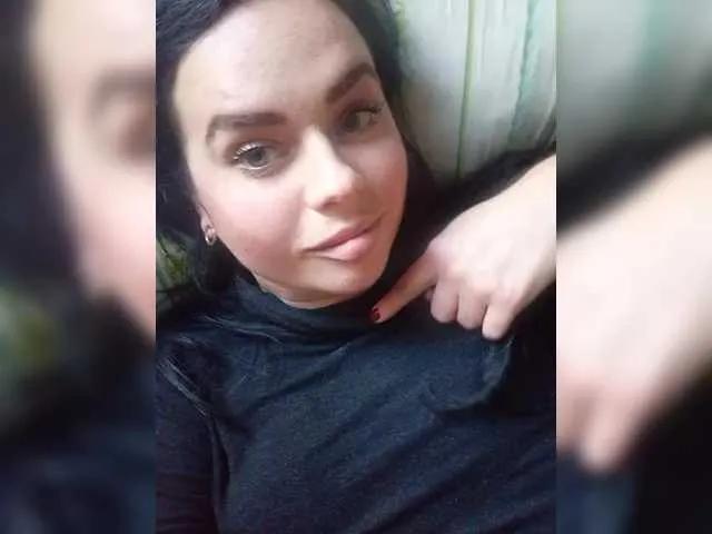 Checkout Kattselur17322, she wants to masturbate for you Kattselur17322 from BongaCams