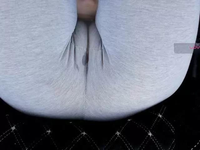 Kira-Kell on BongaCams 