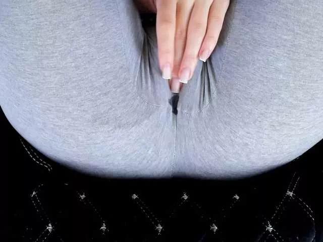 Kira-Kell on BongaCams 