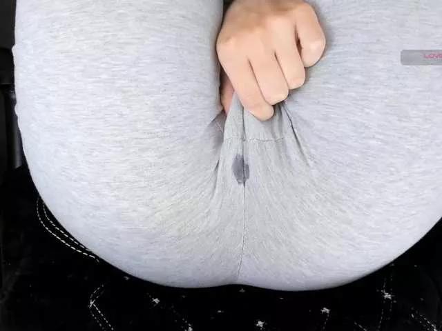 Kira-Kell on BongaCams 