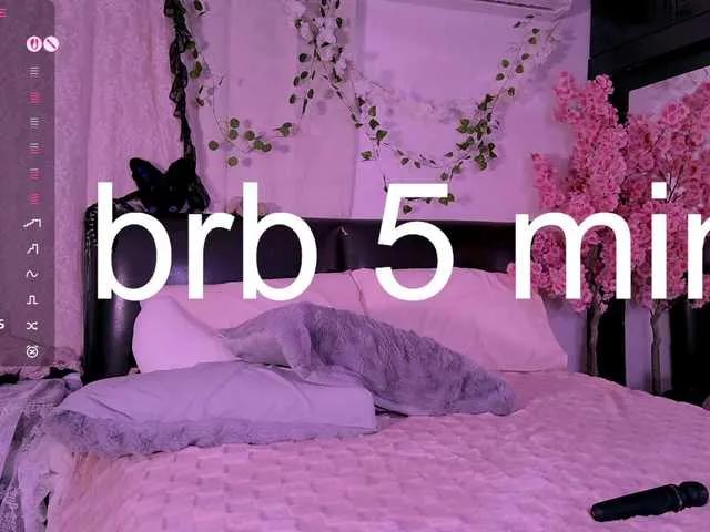 Freechat Leinbone on BongaCams