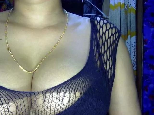 lima11 on BongaCams 