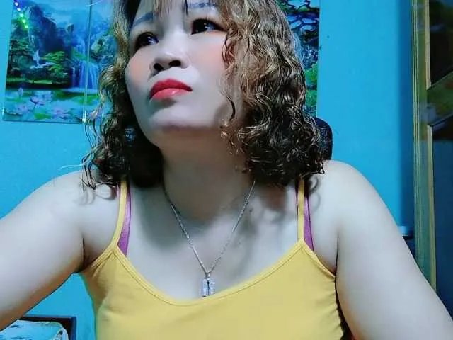 Linhanhsex2k on BongaCams