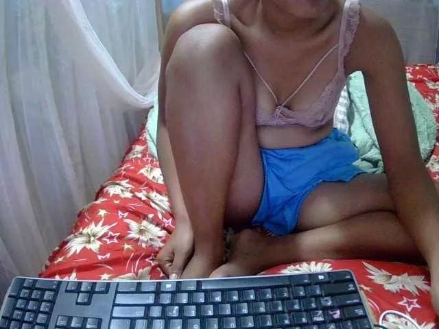 LoveSexx23 on BongaCams 