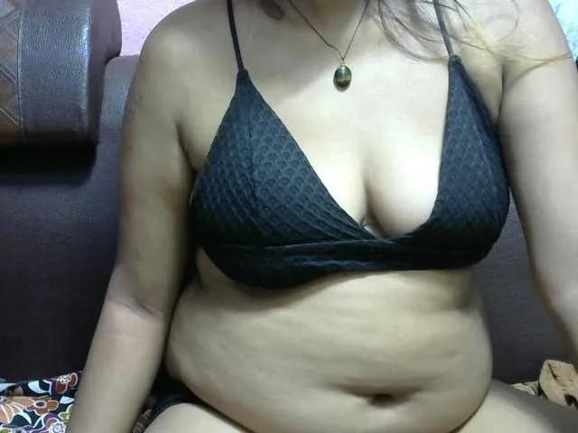 Freechat Lutricia on BongaCams