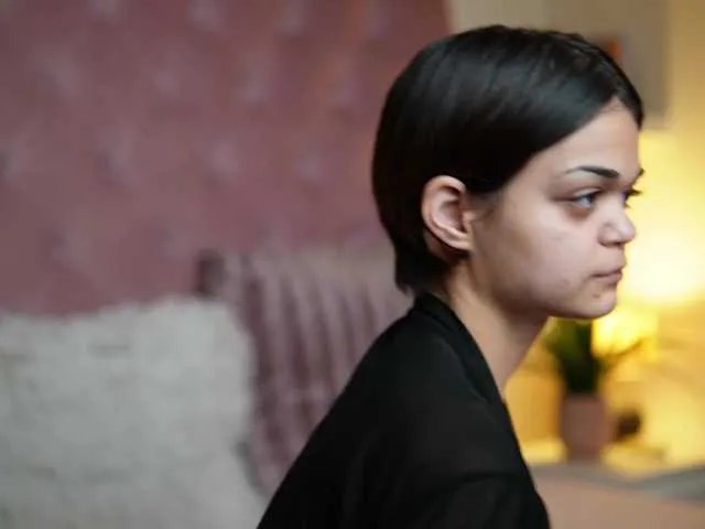 Freechat MaiaMini on BongaCams