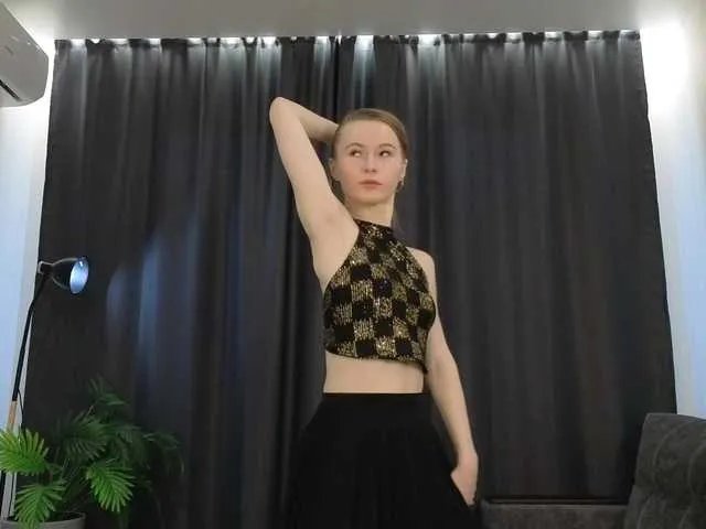 MoranaBetony from BongaCams