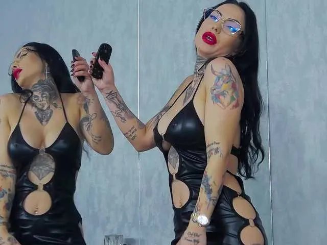 NataliaCristal on BongaCams 