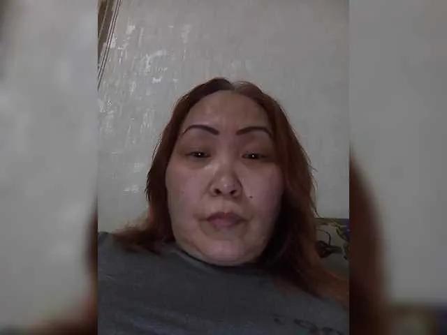 Freechat Qweentis on BongaCams