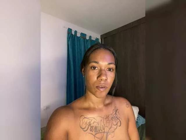 ReginaCorleone on BongaCams 