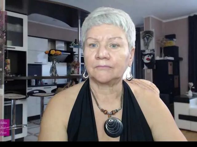 Freechat roxana-brooks on BongaCams