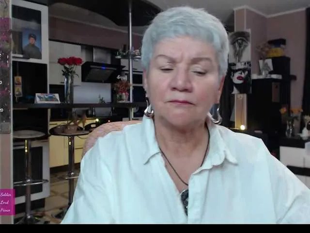 Freechat roxana-brooks on BongaCams