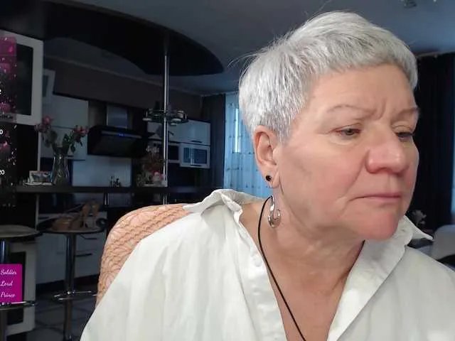 Freechat roxana-brooks on BongaCams