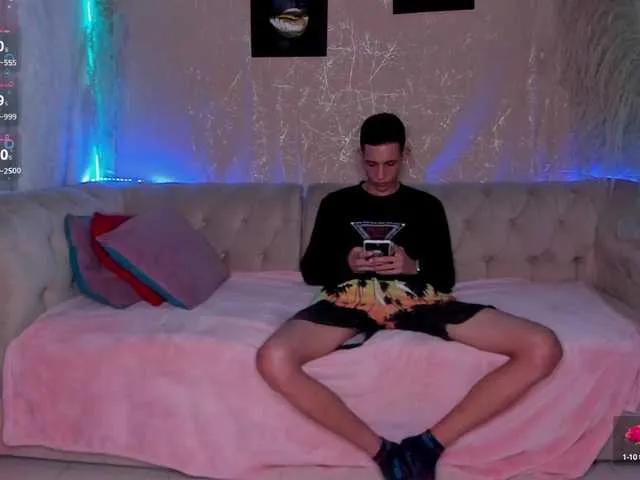 Freechat Shyfantasies on BongaCams