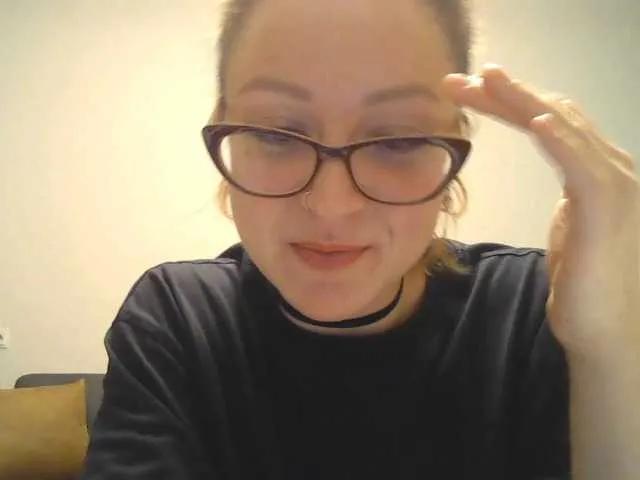 Sweet00Fox from BongaCams