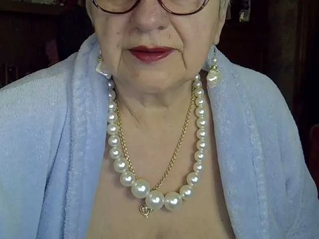 SweetCherry00 on BongaCams 