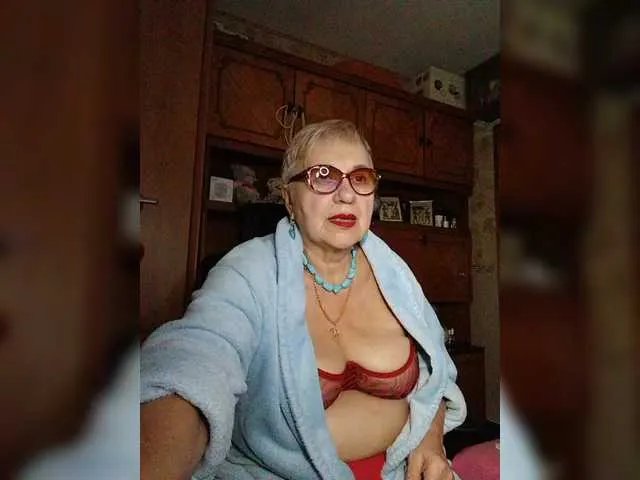 SweetCherry00 on BongaCams 