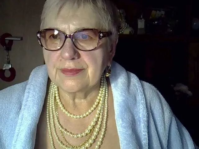 SweetCherry00 on BongaCams 