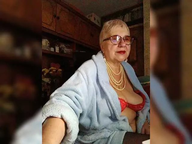 SweetCherry00 on BongaCams 
