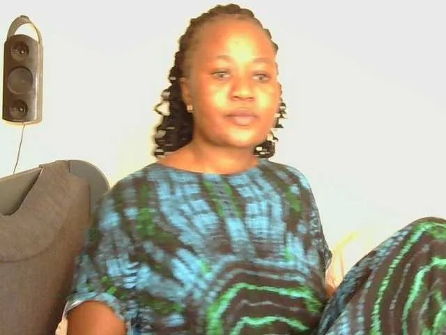 Freechat SweetLahika on BongaCams