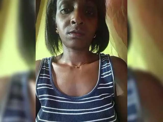 Freechat Tinah24 on BongaCams