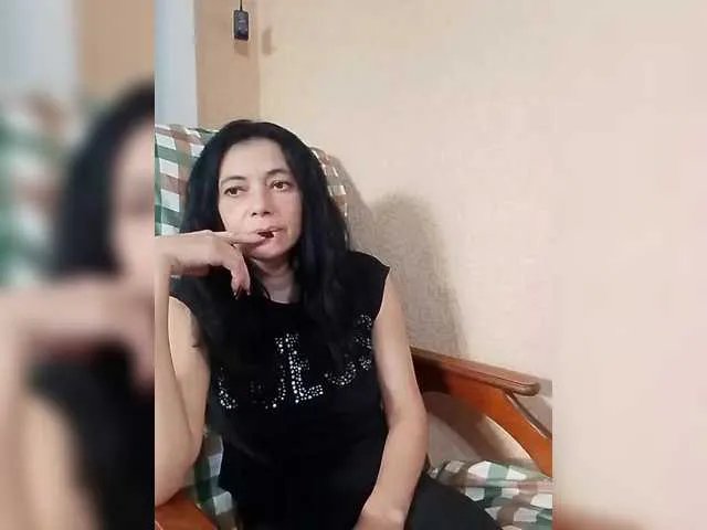 Freechat Vitaminka0572 on BongaCams