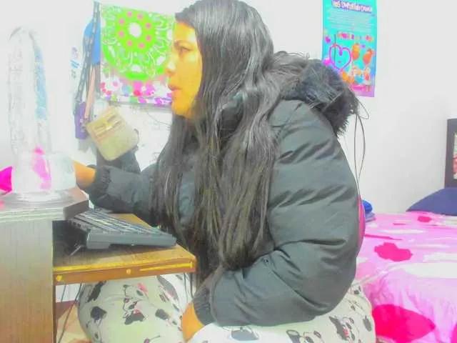 Freechat yournaughtyandsexyprince on BongaCams