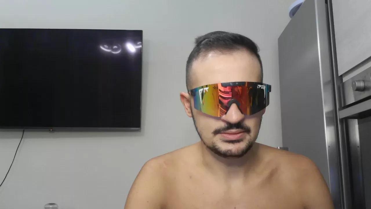 28andrea86 on Cam4 